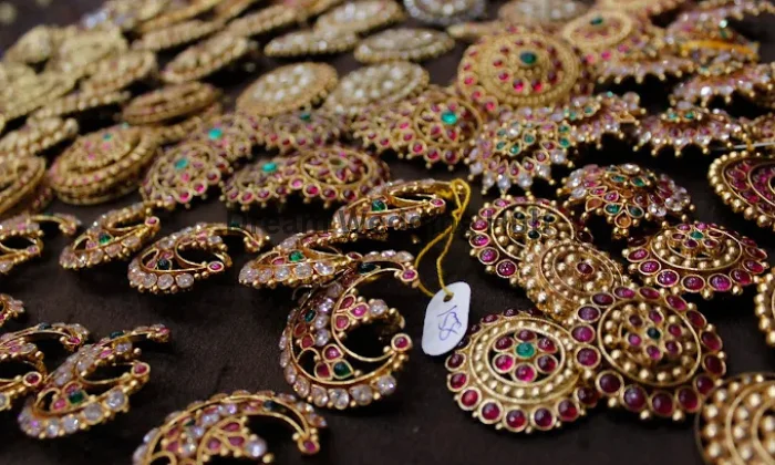 Anamika Nuptial Aabaranam