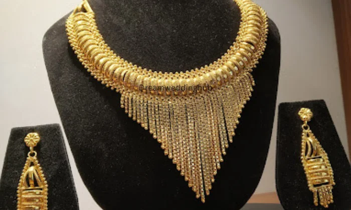 Anand Bhushanalaya Jeweller