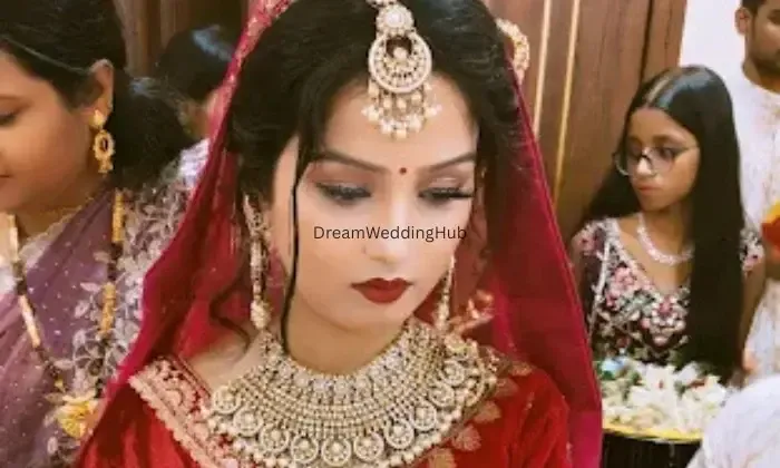 Ananya Professional Ladies Beauty Parlour
