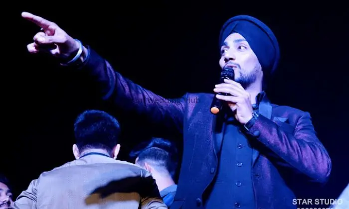 Anchor Badal Singh 