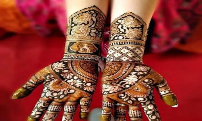 Anil Mehndi Wala  Best Bridal Mehndi