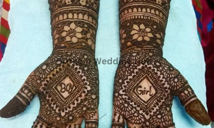 Anisha Mehandi Trichy