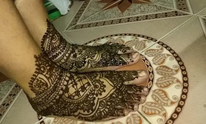 Anitha Mehandi Artist Tirupur