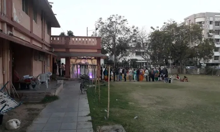 Annapurna Party Plot Annapurna Party Plot