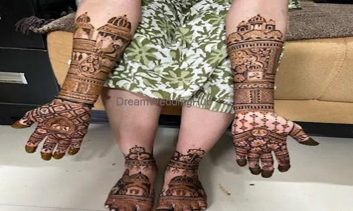 Anoop Mehndi Artist