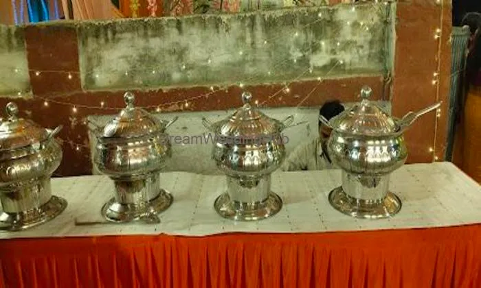 Anshika Caterers