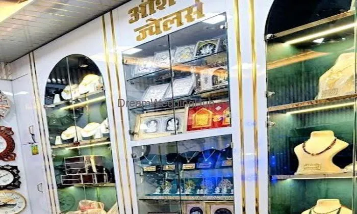 Anshika Jewellers
