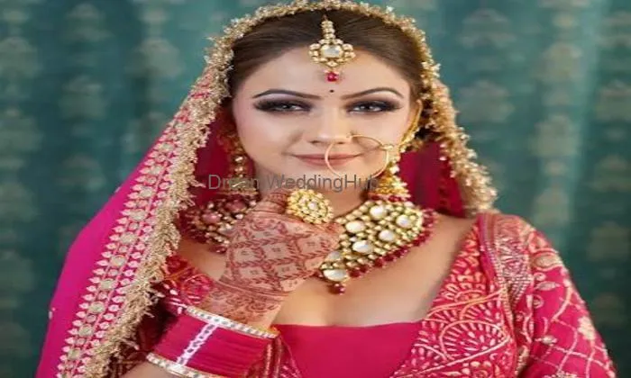 Anshika Makeovers