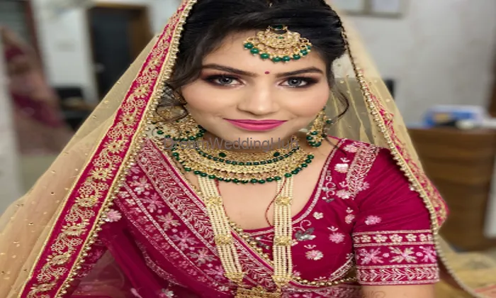 Anu Makeovers (beauty Salon & Makeup Studio) - Best Makeup Artist In Faridabad