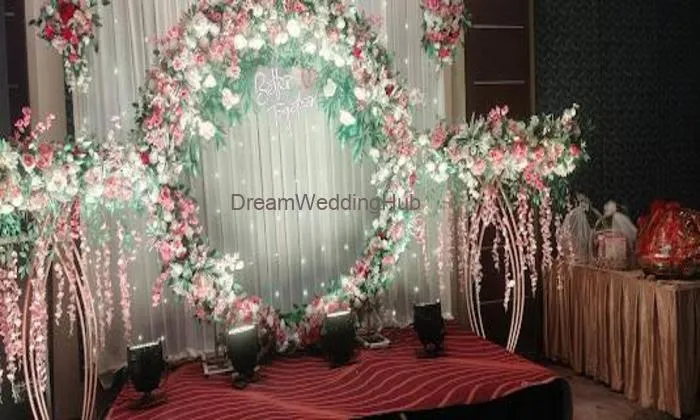 Anuj Balloon And Flower Decorators
