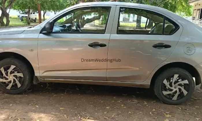 Apple Car Travels