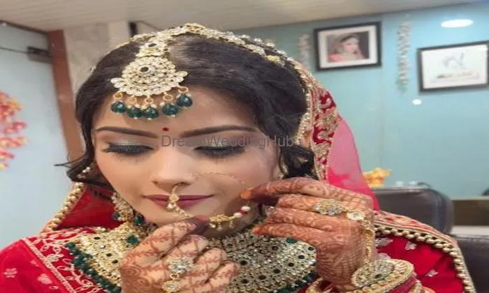 Ar Beauty Salon