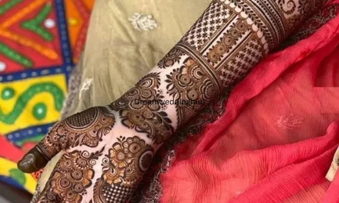 Archana Mehndi Designer