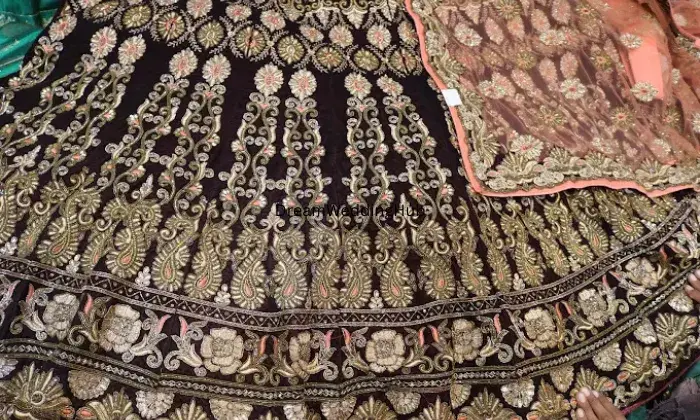 Arihant Dresses /