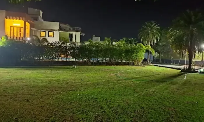Art Resort