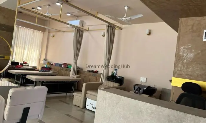 Aruna’s Beauty Salon