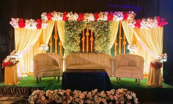 Arya Decorator