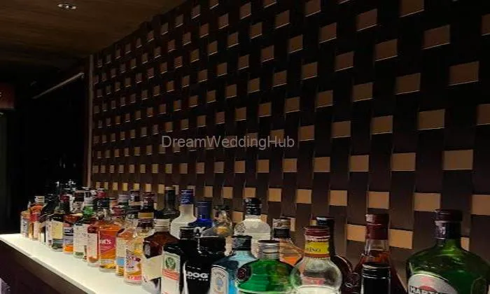 Ascot Lounge - Lounge Bar