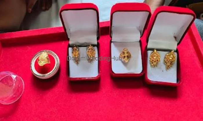 Asharam Jewellery Shop