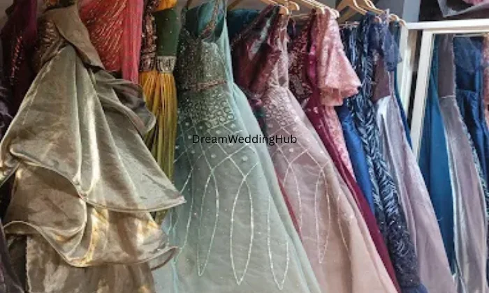 Ashirwad Lehenga Hub