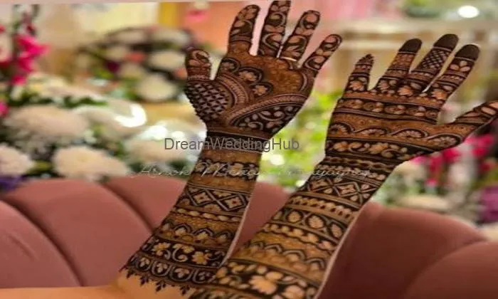 Ashish Mehandi Artist