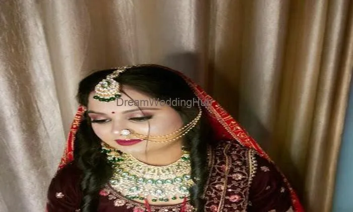Ashmi Beauty Parlour