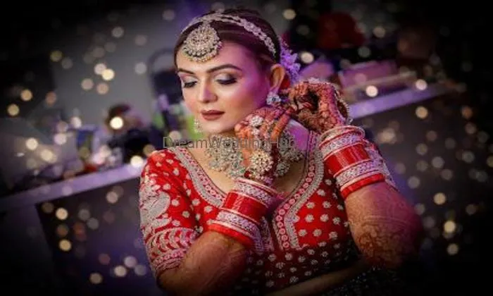 Ashwariy Beauty Salon Ashwariy Beauty Salon
