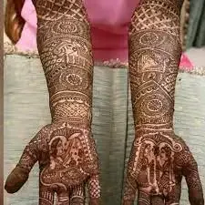 Aski Mehendi Artist