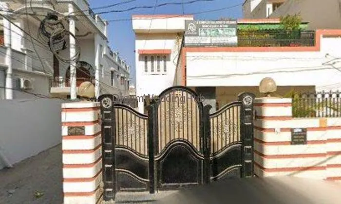 Astrologer Piru Pandit