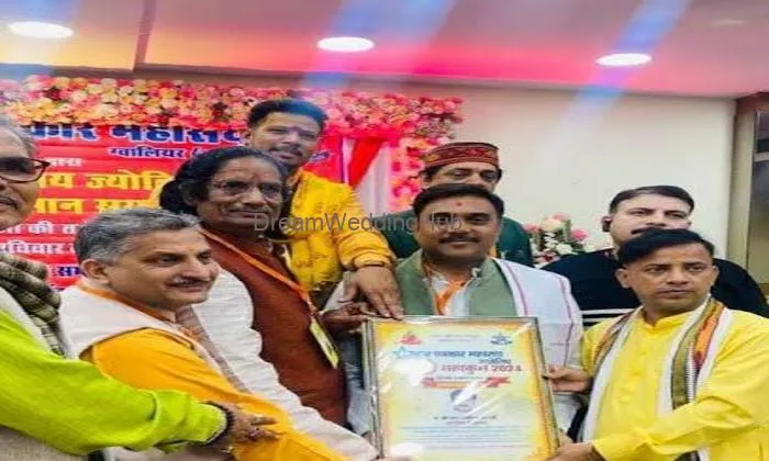 Astrologer Yash Pandit - Ujjain