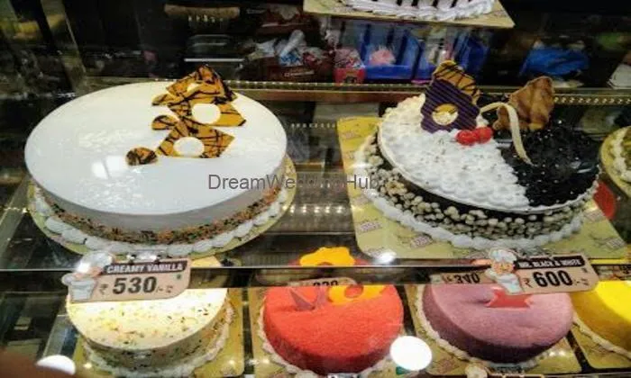 Atul Bakery | Uma Char Rasta, Vadodara