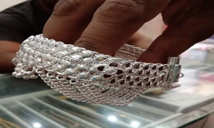 A.v Silver