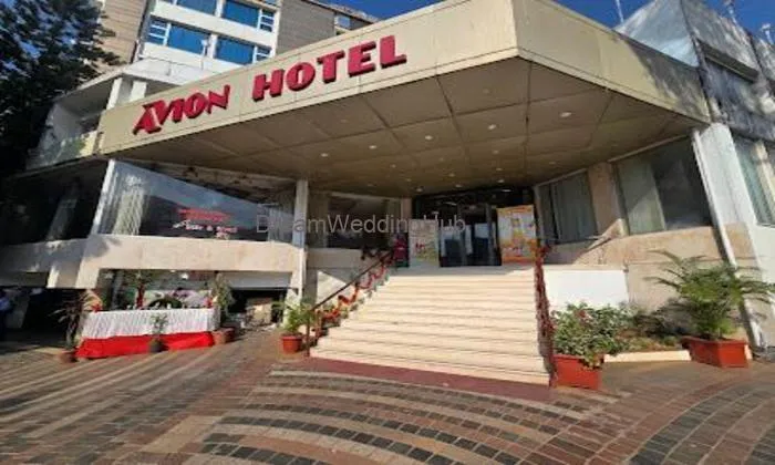 Avion Hotel