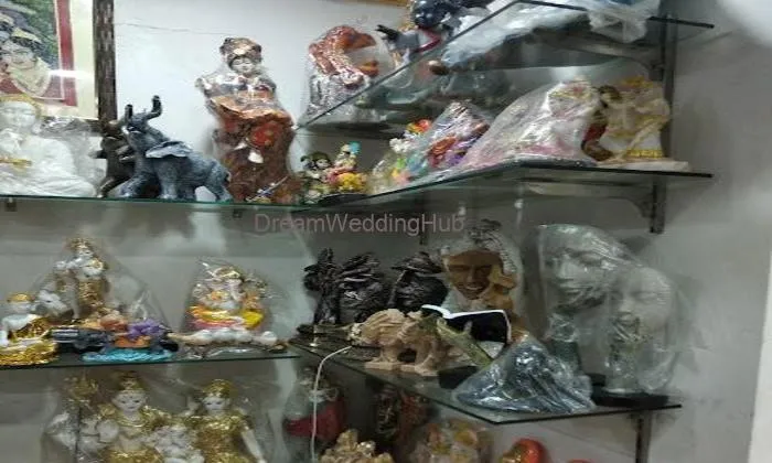 Ayush Gem's