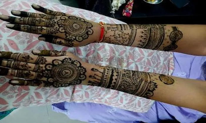 Ayushi Mehndi Art 🌿 Ayushi Mehndi Art 🌿