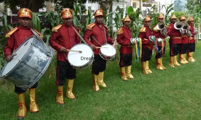 Azad Band