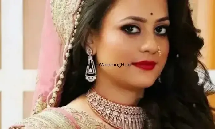 B Belleza Unisex Saloon Sikar