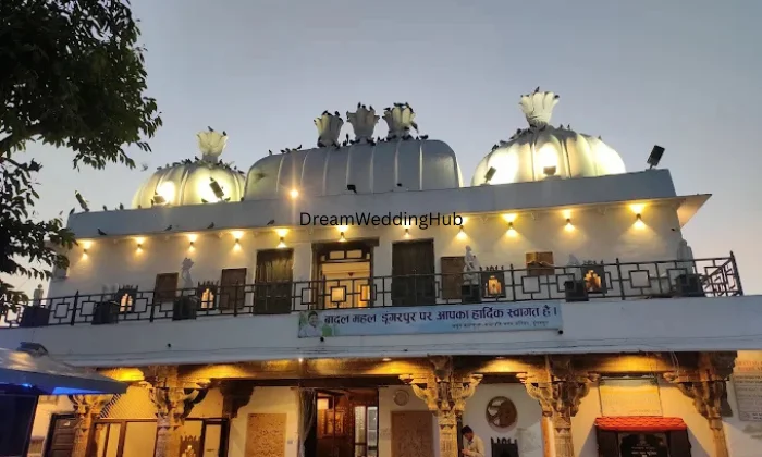 Badal Mahal