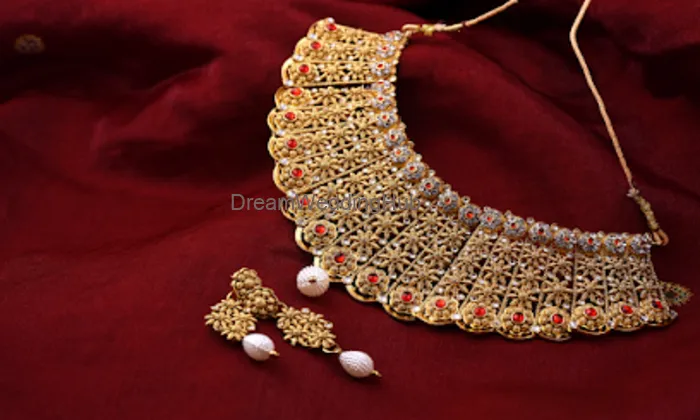 Balkishan Kushal Kumar Sarraf (bkt Jewellers)