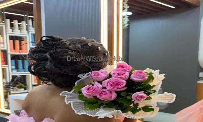 B&b Unisex Salon