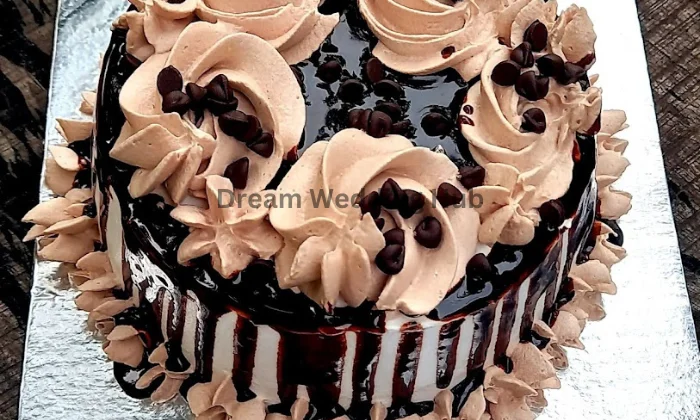 Bandu Cake Shop