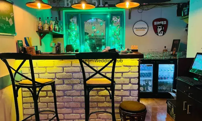 Bar 51