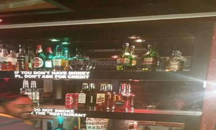 Bar And Restaurant New Kaveri