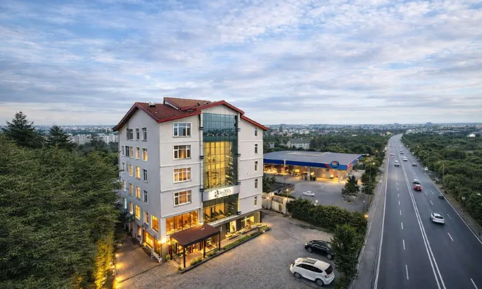 Batra Hotels