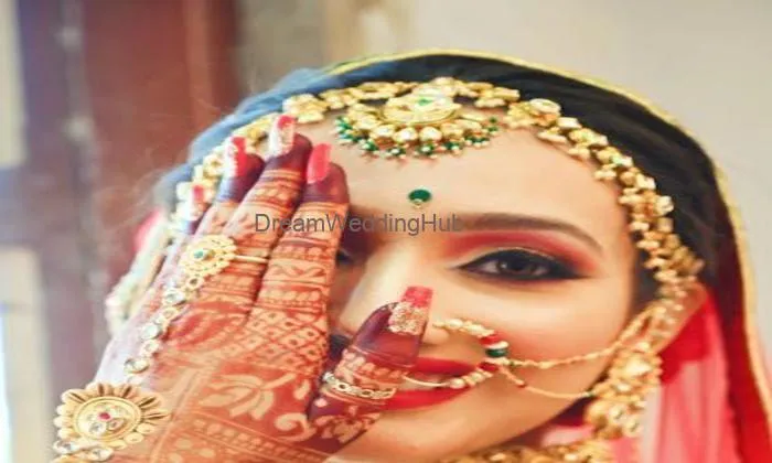 Beauty Treat Studio Bts