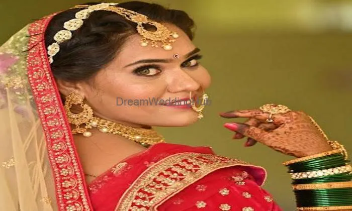 Bela Doll Up Sstudio - Top Rated & Best Beauty Parlour, Salon, Bridal Makeup & Beauty Academy In Aurangabad Maharashtra