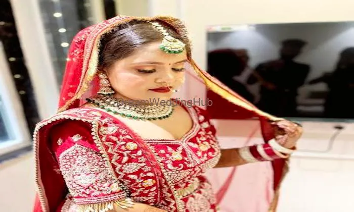Belles & Beaus - Best | Hair | Skin | Bridal Makeup | Nail | Hair Extension | Salon Dehradun