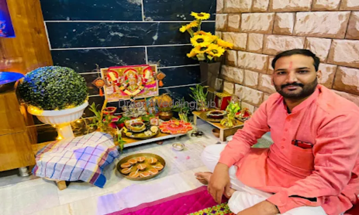 𝗞𝘂𝗺𝗮𝗿 𝗝𝘆𝗼𝘁𝗶𝘀𝗵 𝗞𝗲𝗻𝗱𝗿𝗮 - Best Astrologer In Amritsar | Love Vashikaran Specialist | Love Marriage Specialist