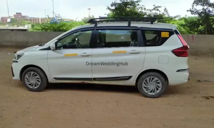 Best Taxi Service Blue