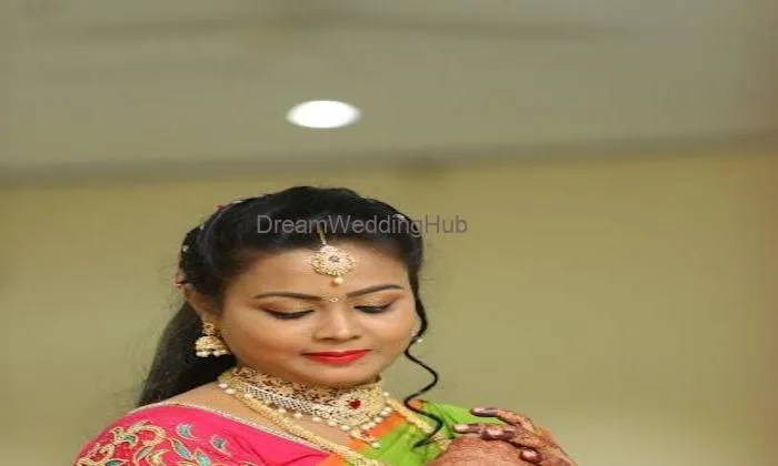 Bhadra Woman's Salon Salem Make-up Shop Salem Tattoo In Salem Bridal Ladies Salon In Salem Woman's Salon Fairlands Salon
